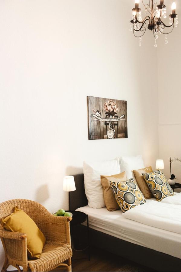 Appartement Family For 6 Guests, Mitte Moabit *